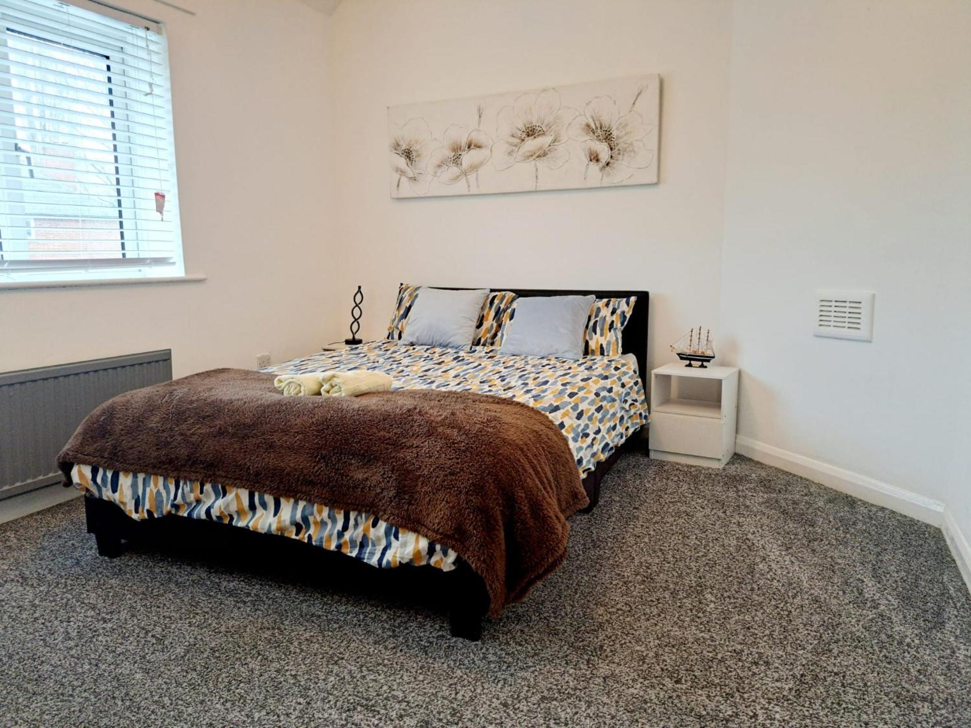 Cozy 2Br Home Leeds Free Parking & Wifi Pets Welcome Exterior photo